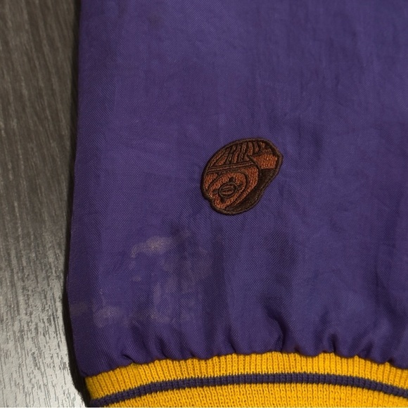 Vintage Minnesota Vikings Windbreaker Champion Embroidered - Picture 7 of 9